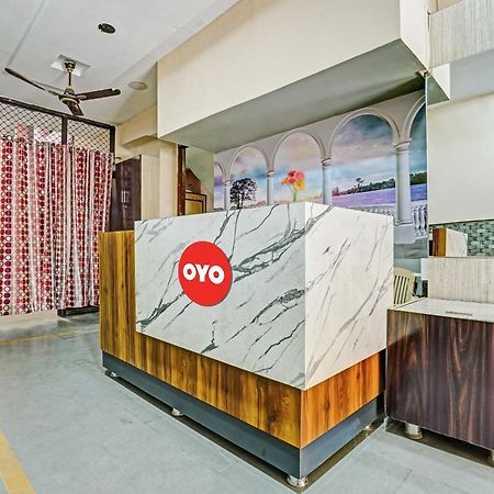 Hotel O B N Palace Rāipur 外观 照片
